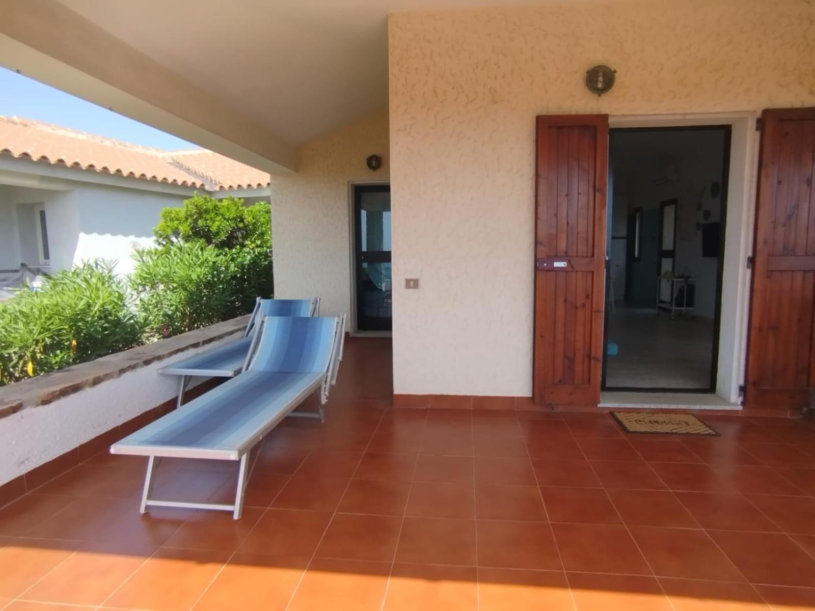 Villa Vista Mare Cala Ginepro Punta Molara Exterior photo